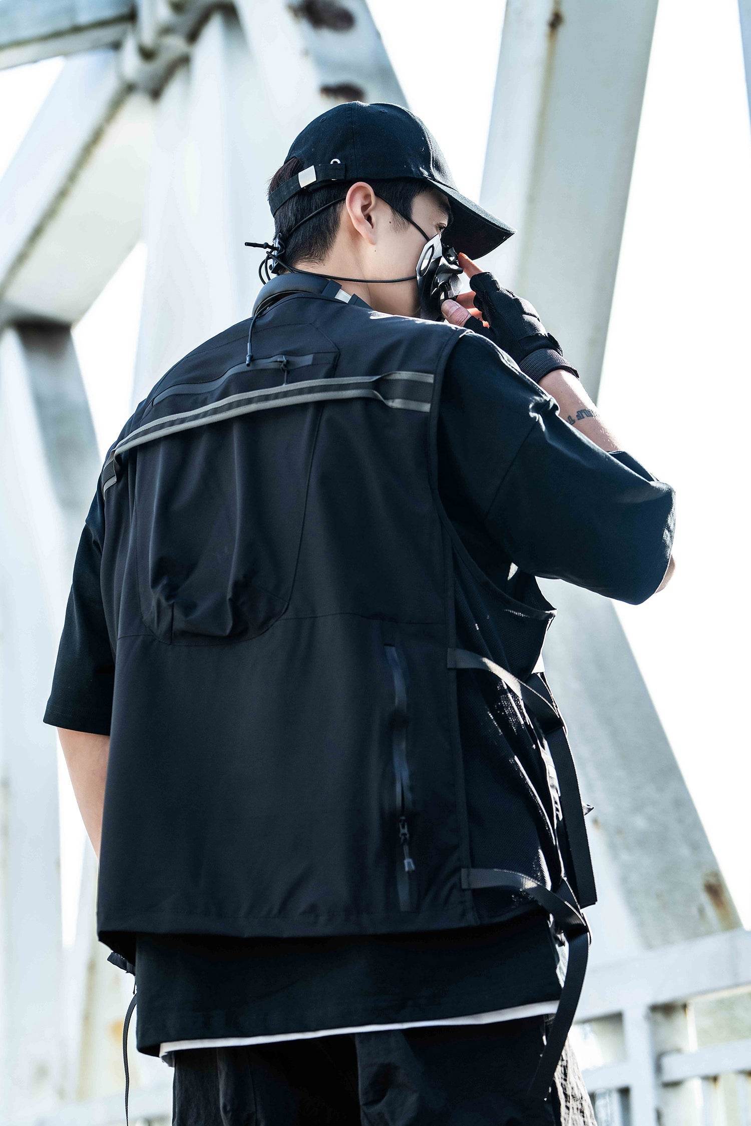 DuskV01 X2 Vest - Lunafy - Lunafy - Niepce, Shopify Collective - Niepce